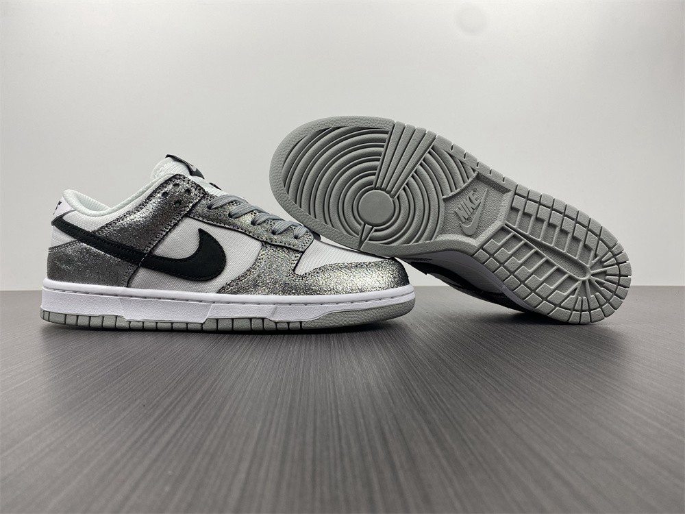 Nike Dunk Low Shimmer DO5882-001